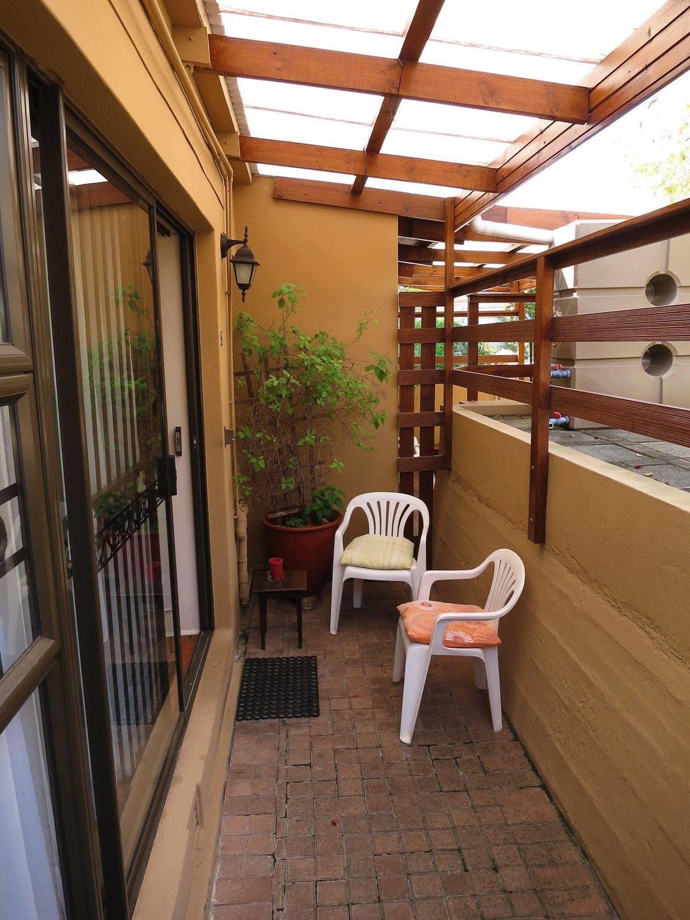 Dempsey'S Self-Catering Guest House Πορτ Ελίζαμπεθ Εξωτερικό φωτογραφία