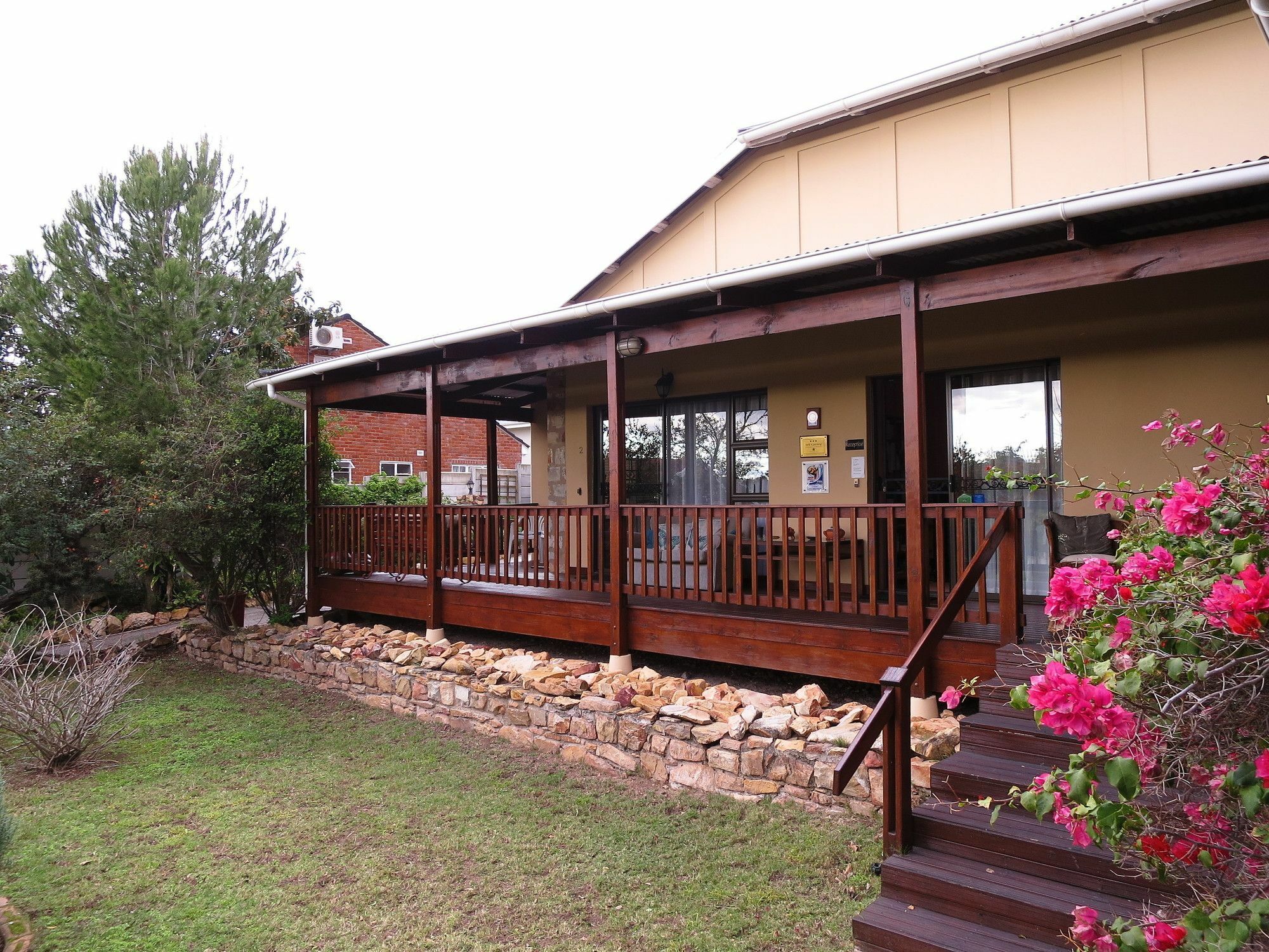 Dempsey'S Self-Catering Guest House Πορτ Ελίζαμπεθ Εξωτερικό φωτογραφία